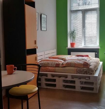 The Georgehouse Hostel Lvov Exteriér fotografie
